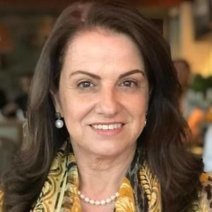 Meet your Posher, Lucia